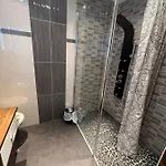 Sonnegg شقة فلبمس